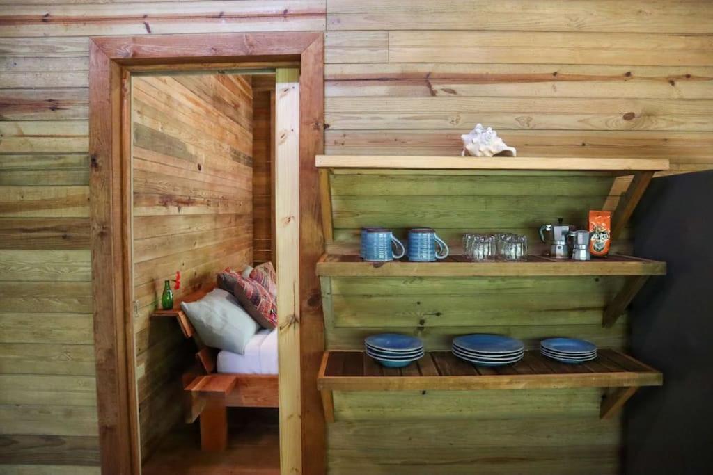 Jungle Beach 2 Bedroom Cottage โบกัสทาวน์ ภายนอก รูปภาพ
