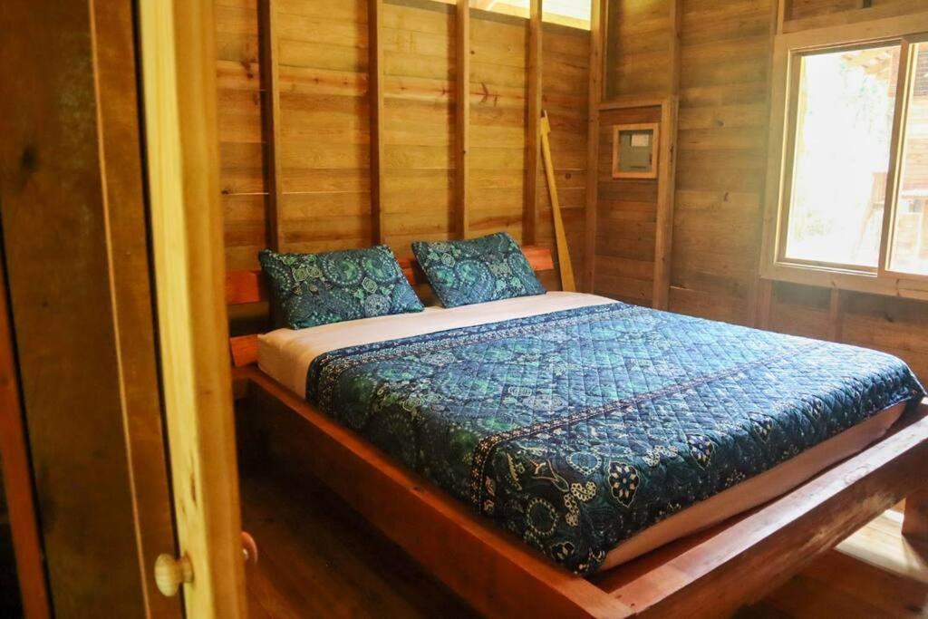 Jungle Beach 2 Bedroom Cottage โบกัสทาวน์ ภายนอก รูปภาพ