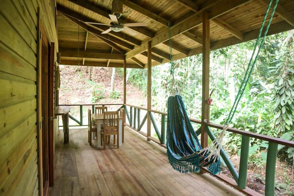 Jungle Beach 2 Bedroom Cottage โบกัสทาวน์ ภายนอก รูปภาพ